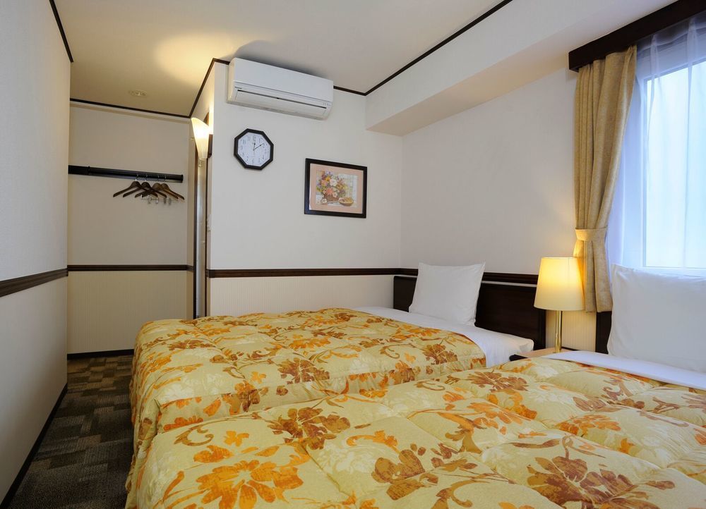 Toyoko Inn Jr Kobe Eki Kita Guchi Dış mekan fotoğraf