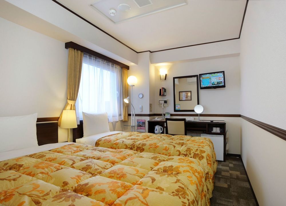 Toyoko Inn Jr Kobe Eki Kita Guchi Dış mekan fotoğraf