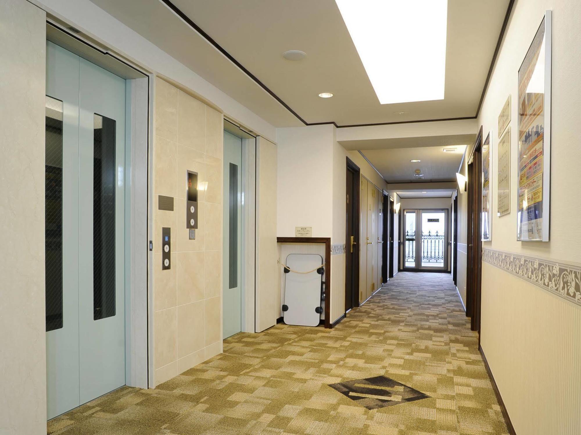 Toyoko Inn Jr Kobe Eki Kita Guchi Dış mekan fotoğraf